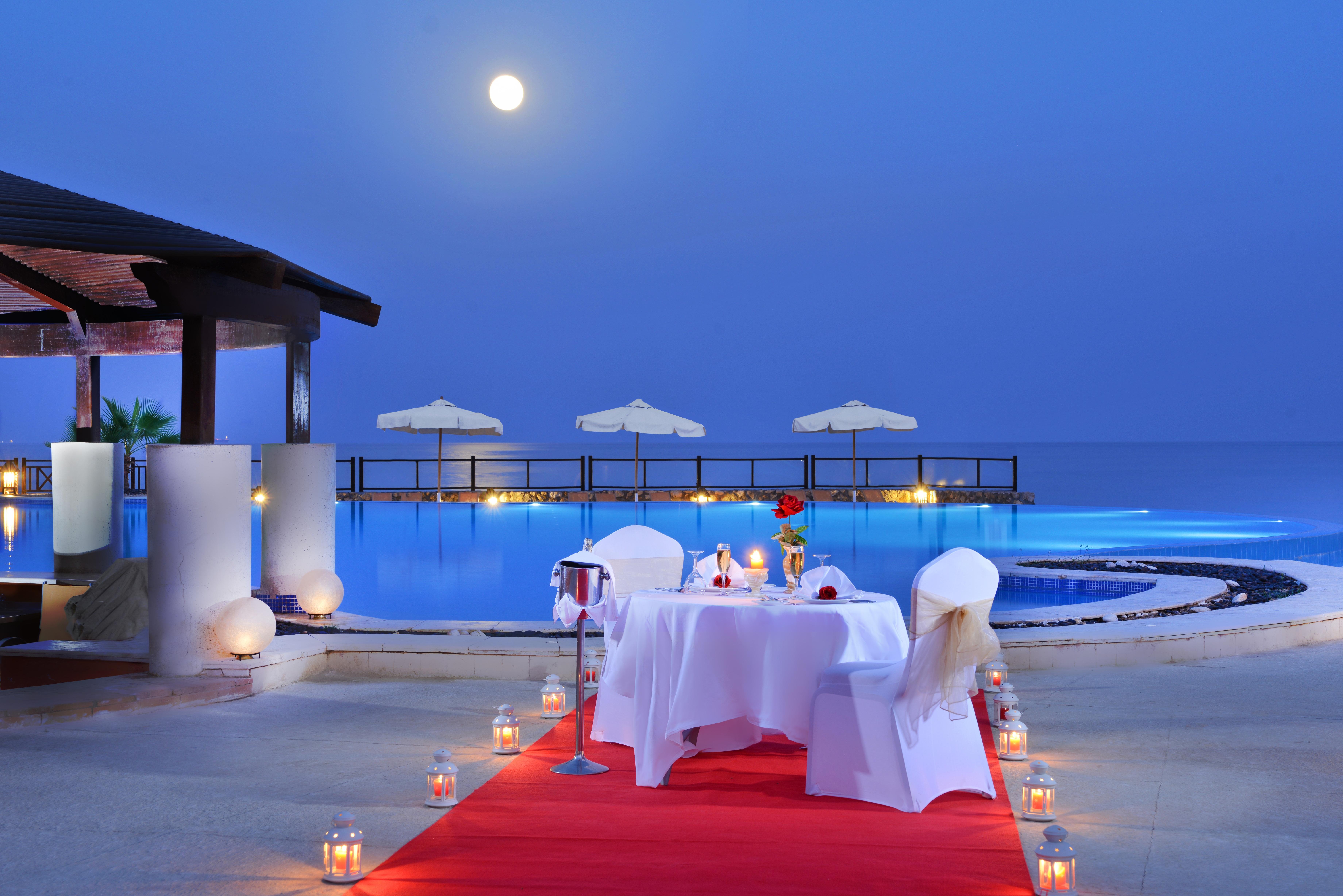 Moevenpick Resort El Sokhna Ain Sukhna Luaran gambar The pool at the hotel