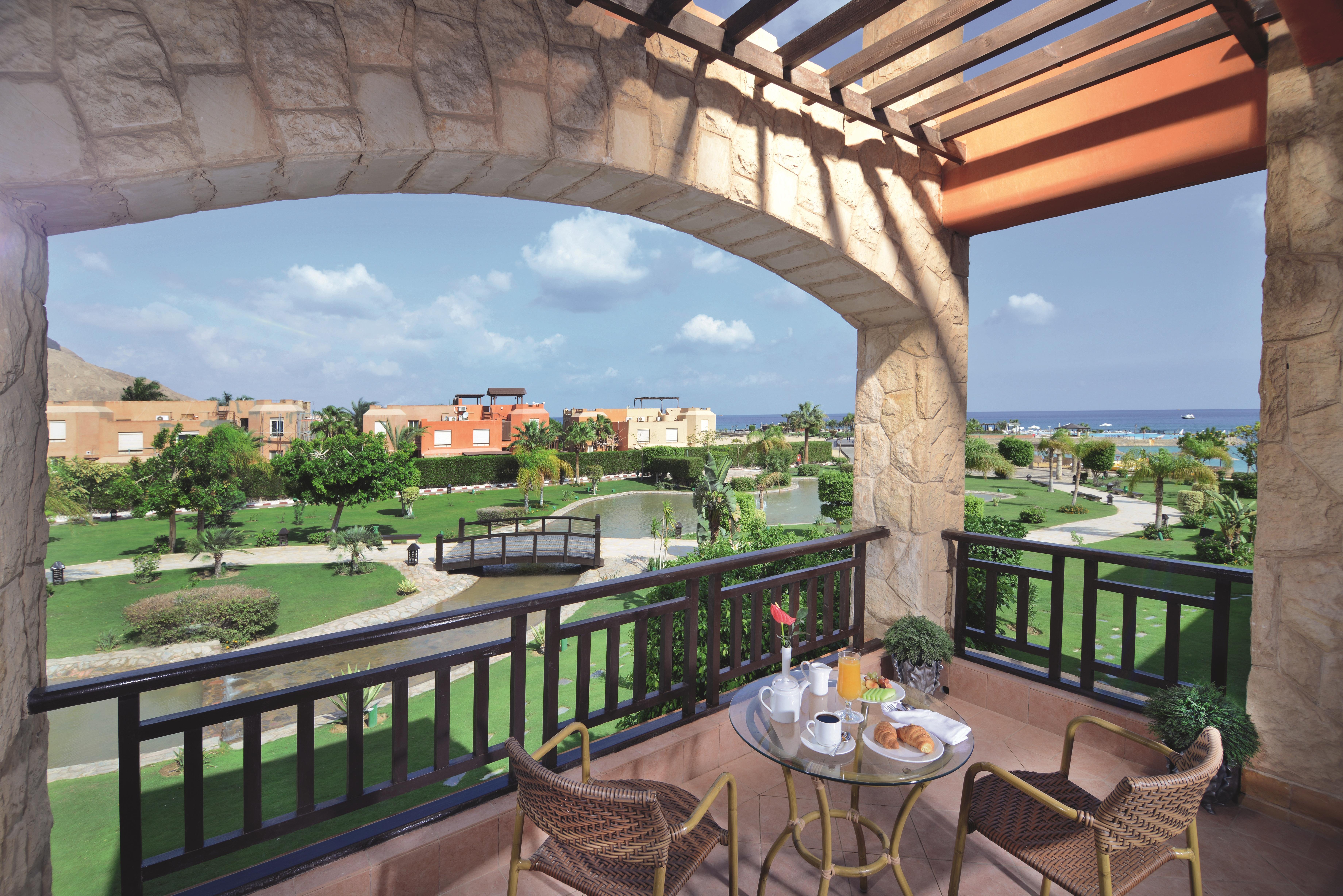 Moevenpick Resort El Sokhna Ain Sukhna Luaran gambar View from a balcony